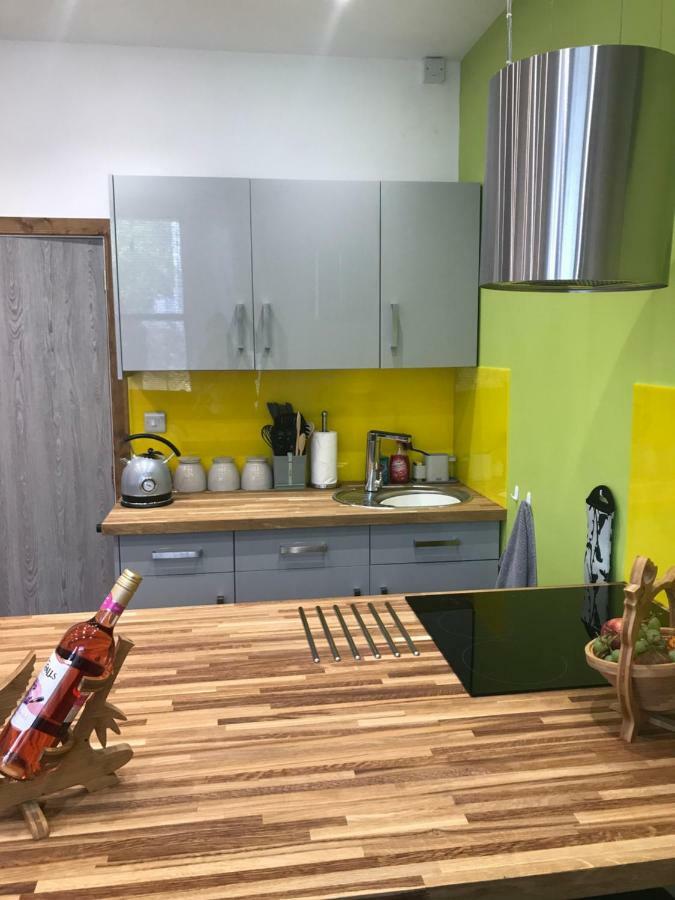 Nant Apartment - Ground Floor Menai Bridge Esterno foto